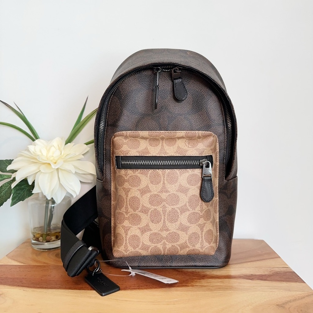 NWT Coach‎ West Pack In Blocked Signature Canvas